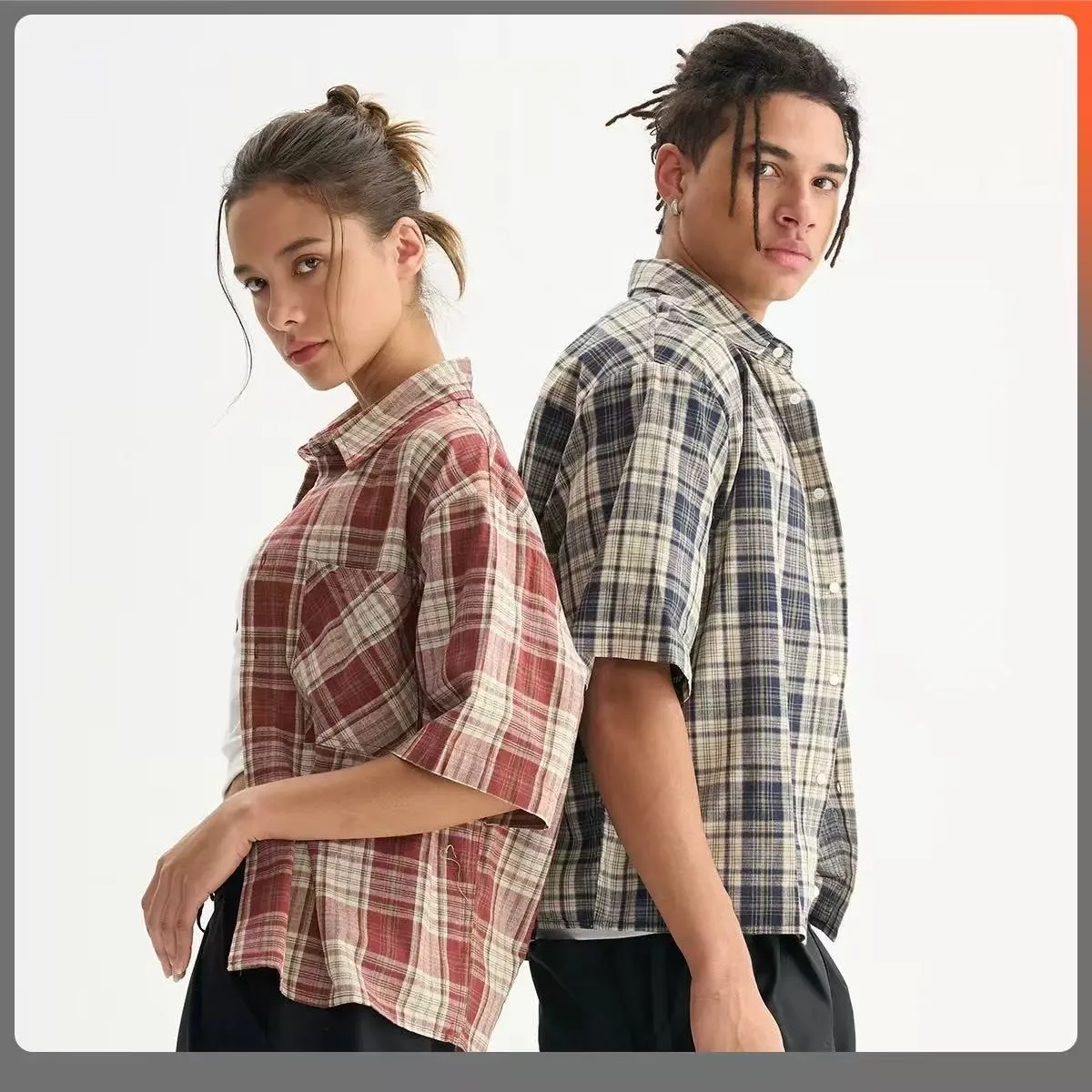 Men's Fashion Boxy Fit Checkered Short Sleeve Shirt 100% Cotton Oversized Casual Slim Fit Vintage Plaid Shirt Summer Couple Tops