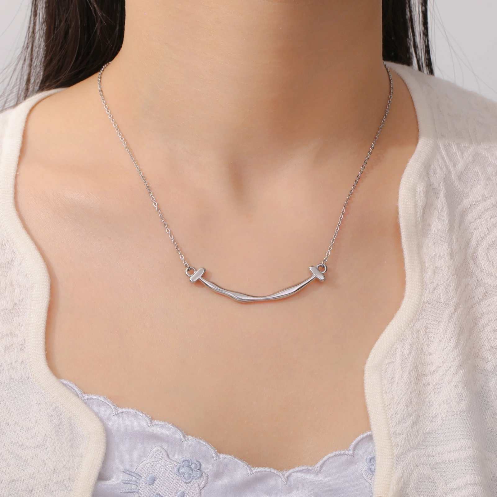 Lächelnde Anhänger Halskette Großhandel Edelstahl Gold Farbe elegante modische Kette Halsketten für Frauen Mädchen trend igen Schmuck – Detail 5