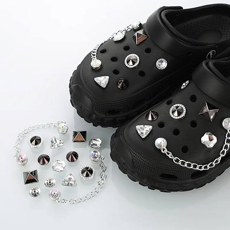 DIY DIY 14-teiliges Loch-Schuhzubehör, dekorative Strass-Kette, Gartenschuhe, Schnalle, Acryl, Diamant, abnehmbare Zubehörabdeckung