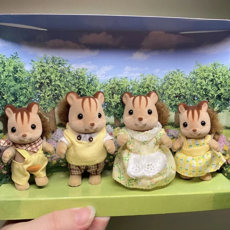 Famiglie Sylvanian Noce Scoiattolo Fennec Famiglia di volpe Casa da gioco adatta alla pelle Simulato giocattoli carini Regali di compleanno per bambini