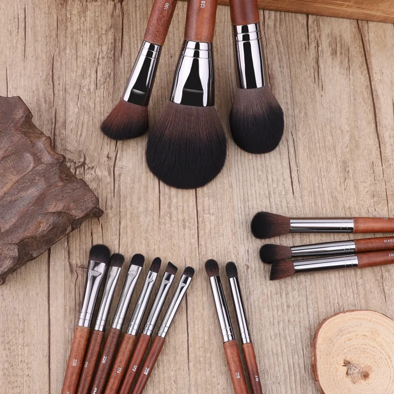 MUF Series Professional Makeup Brush Set Soft Synthetic Hair Stippling Powder Blush Eye Shadow Highgloss Mixed Makeup Brush Tool