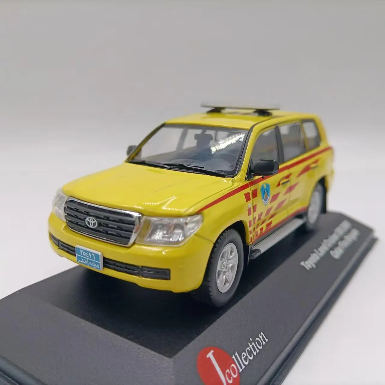 Diecast escala 1:43 toyota land cruiser 200 2009 qatar motor de bombeiros liga modelo de carro brinquedo colecionável presente lembrança exibição ornamento