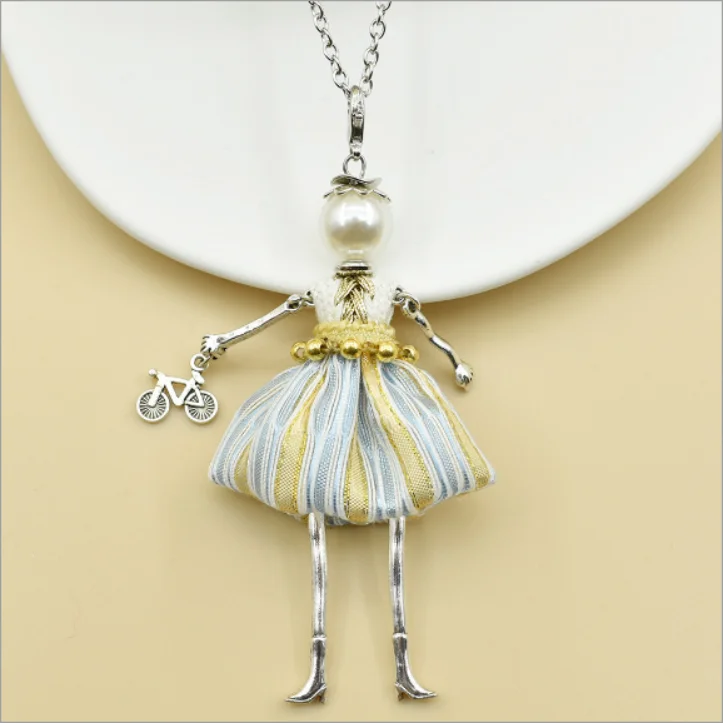 Cute Hanmade Fabric Process Rhinestone Doll Necklace For Women Trendy Multicolor Zircon Lace Collar Chain Office Party Girl Gif