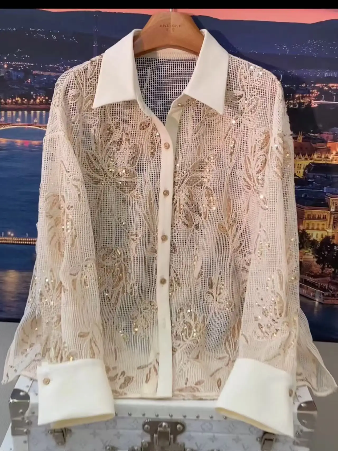 

Роскошный брендовый дизайн, рубашка с вышивкой и блестками, трендовые женские блузки и рубашки, 2025 г., топы в европейском стиле для вечеринок, женская одежда