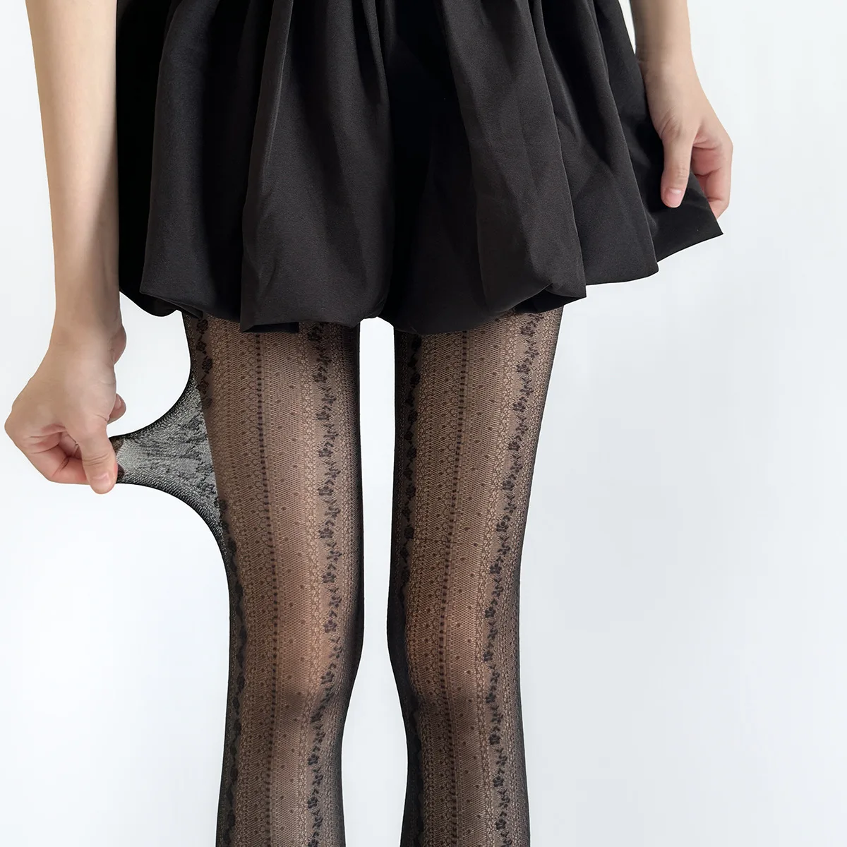 Summer Ultra-Thin Lace Vertical Striped Jacquard Women's Pantyhose Lolita Dot Fashion Individual Nylon Tights Multiple Colors