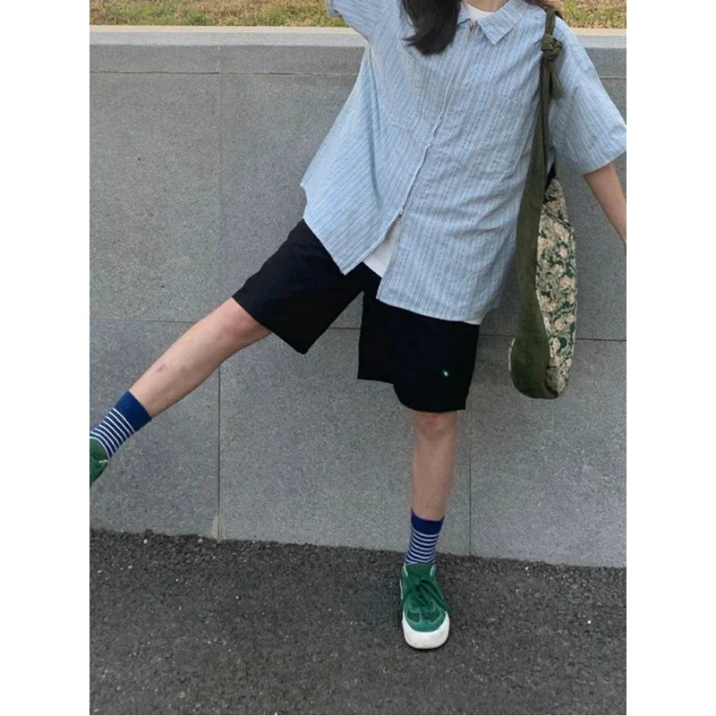 بلوزة نسائية صيفية فضفاضة مخططة بأكمام قصيرة موديل 2024 بجيب Y2k بلوزات جمالية تناسب كل مباراة قميص هاراجوكو ياباني غير رسمي على الموضة