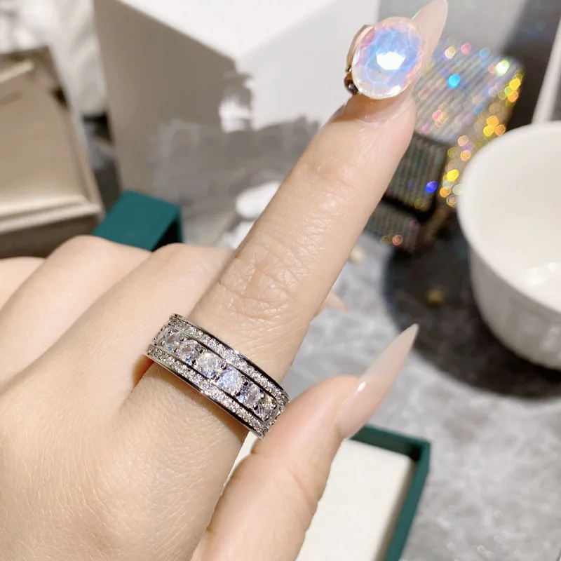 

MDLFES Ювелирные изделия в стиле муассанита Seiko Минималистское мужское кольцо из искусственного муассана Micropavé