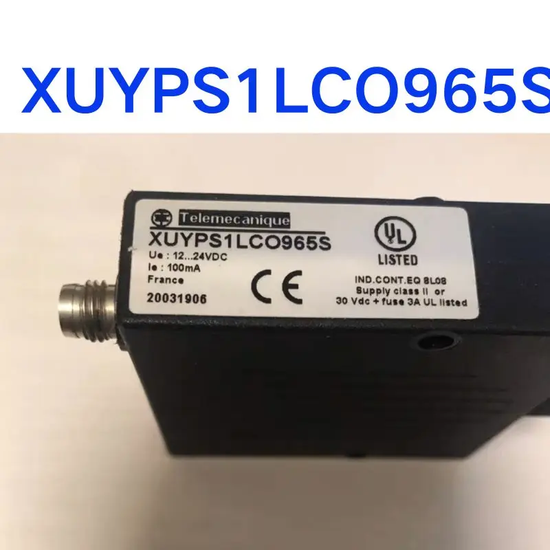 Used XUYPS1LCO965S Laser Diffuse Reflective Optoelectronics tested OK and the function is intact