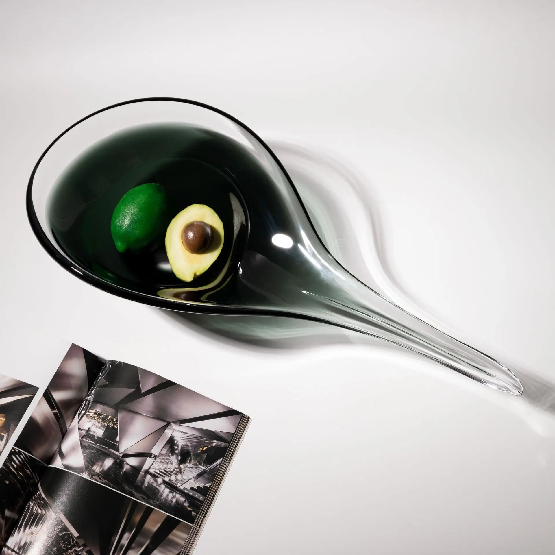 European modern simple glass guide spoon plate model room home soft decoration jewelry living room coffee table fruit