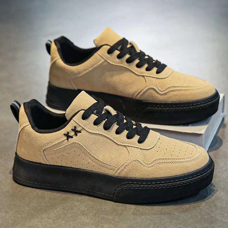 Solid Colour Thick Sole Anti Slip Male Footwear 2025 Autumn New Men's Casual Shoes Retro Comfortable Light Business Men Sneakers