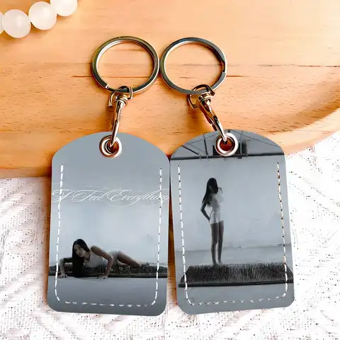 Singer M-Maggie Lindemann Card Holder Keychain Key Ring Door Lock Access Protective Case For Security Gift