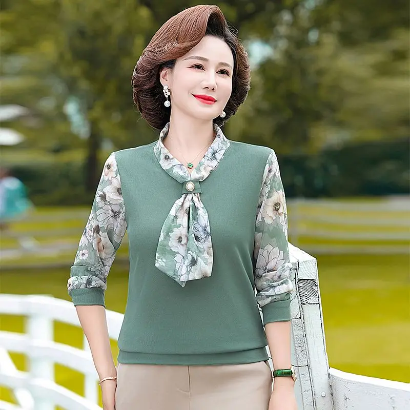 T-shirt da donna di mezza età in stile occidentale della mamma Top a maniche lunghe di mezza età e anziani