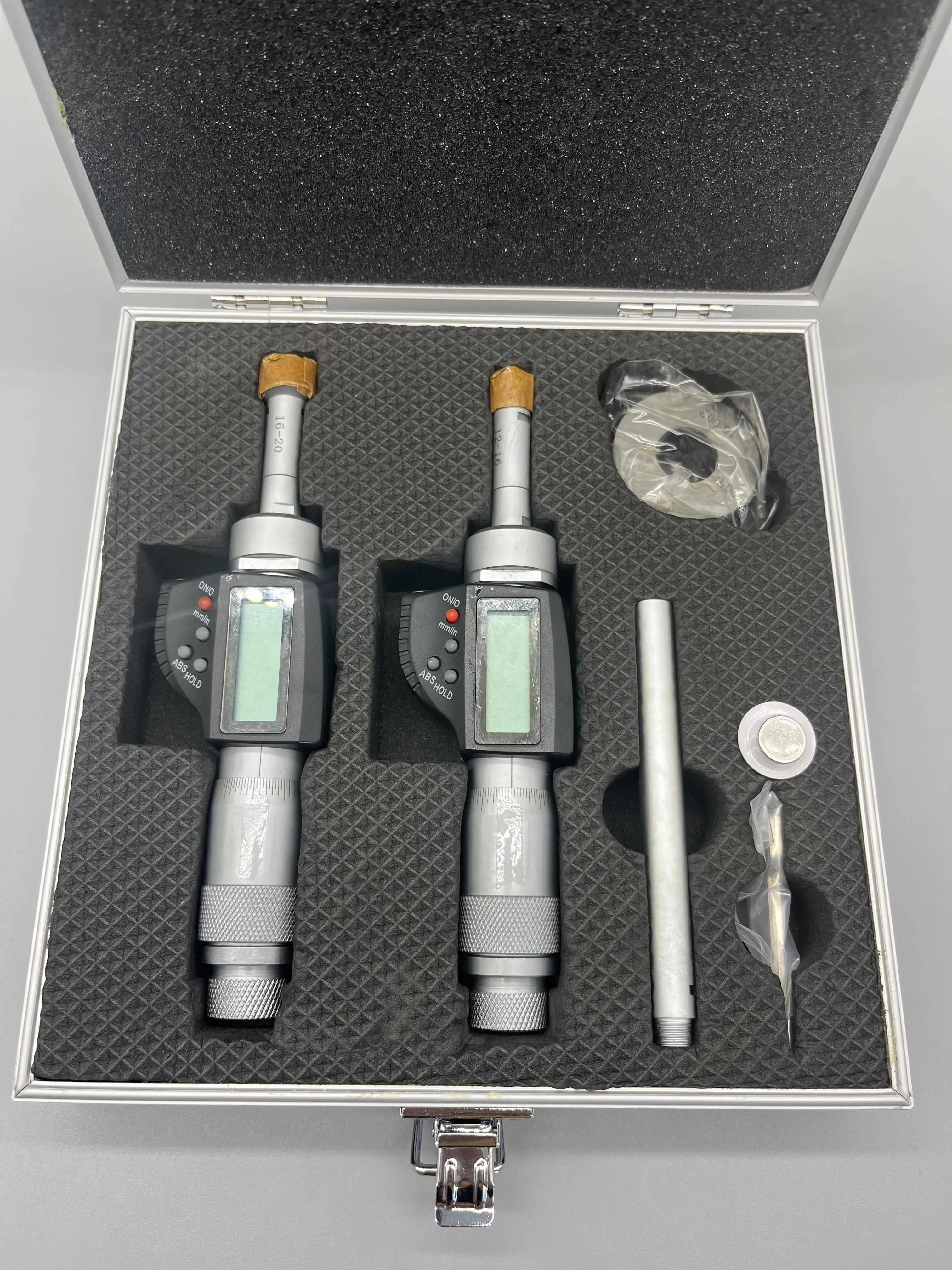 12-20mm Digimatic Inner Diameter Micrometer Accuracy 0.001mm Resolution Digital 3 Points Internal Micrometer Set