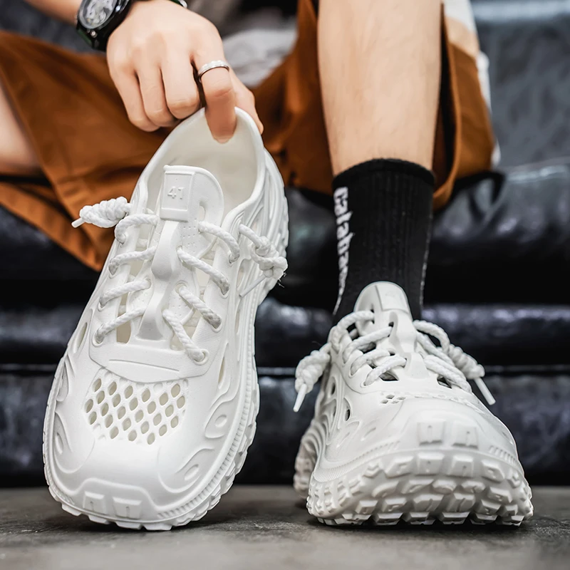 Couple Sandals For Men New Fashion 2025 Summer Outdoor Hole Shoes for Women Sandals Sandalias Hombre Sandalias De Mujer image 2
