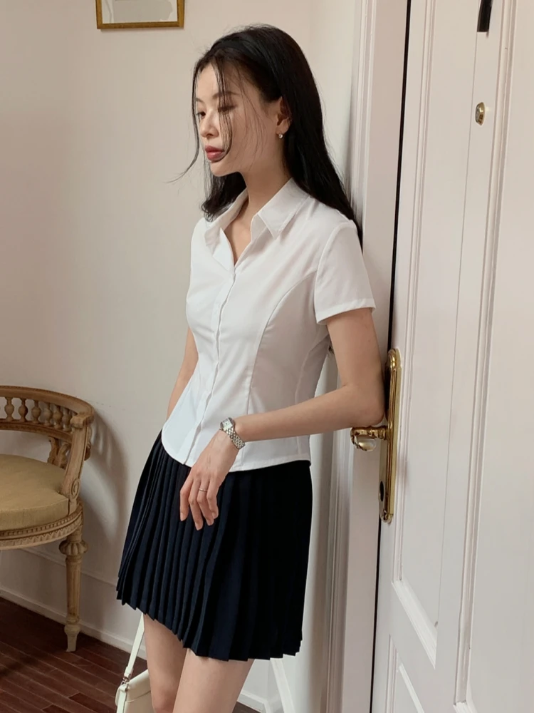 

Женская приталенная рубашка с коротким рукавом в корейском стиле для повседневной носки, модный повседневный топ белого цвета для весны и лета