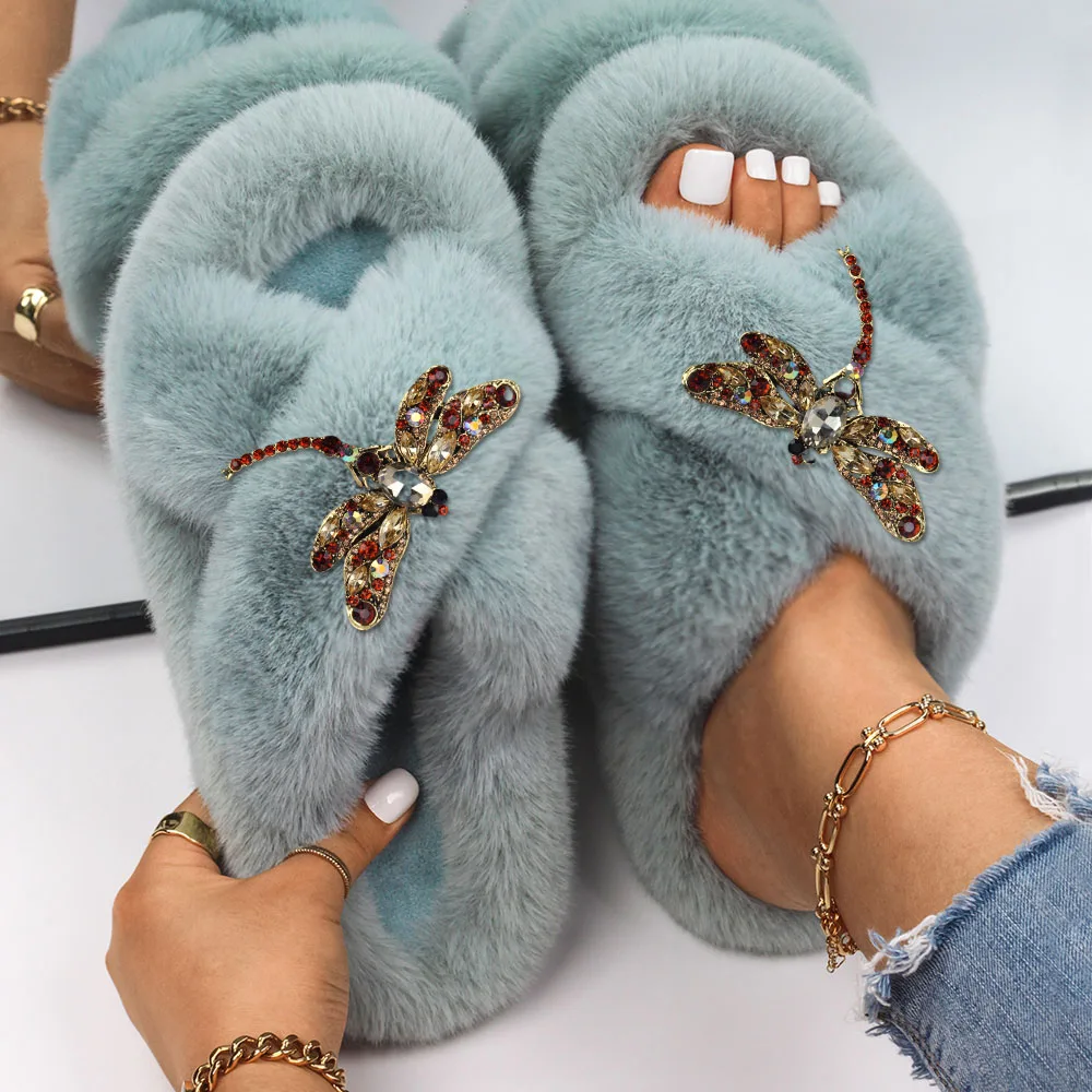 Slippers Women Fluffy Slides Rhinestone Dragonfly Luxury Designer Sandals Ladies Faux Fur Flip Flops Flat Slippers Furry Shoes