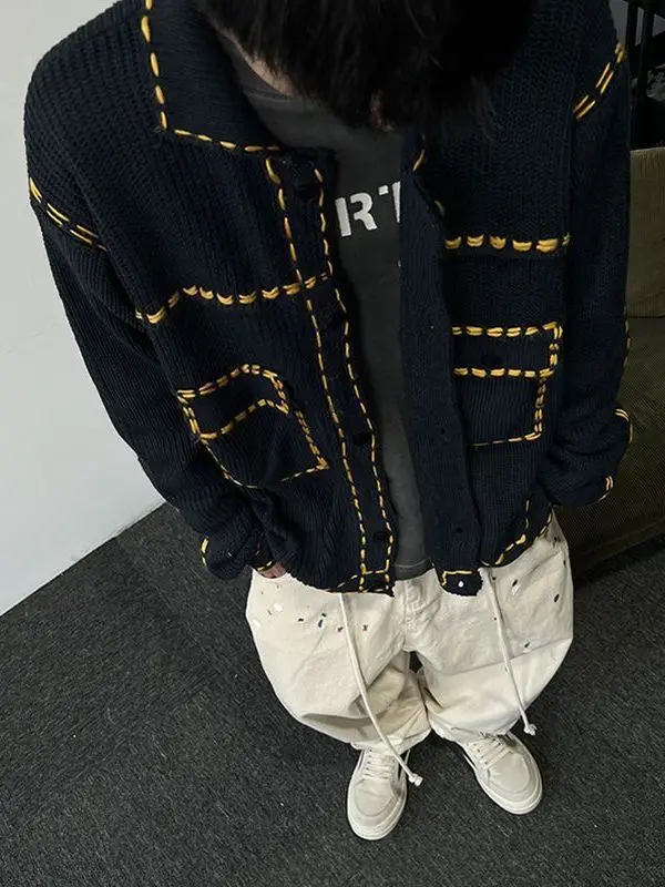 

Мужской вязаный кардиган в американском ретро-стиле с цветными вставками и отложным воротником, весна-осень, новый тренд, дизайнерский шерстяной свитер