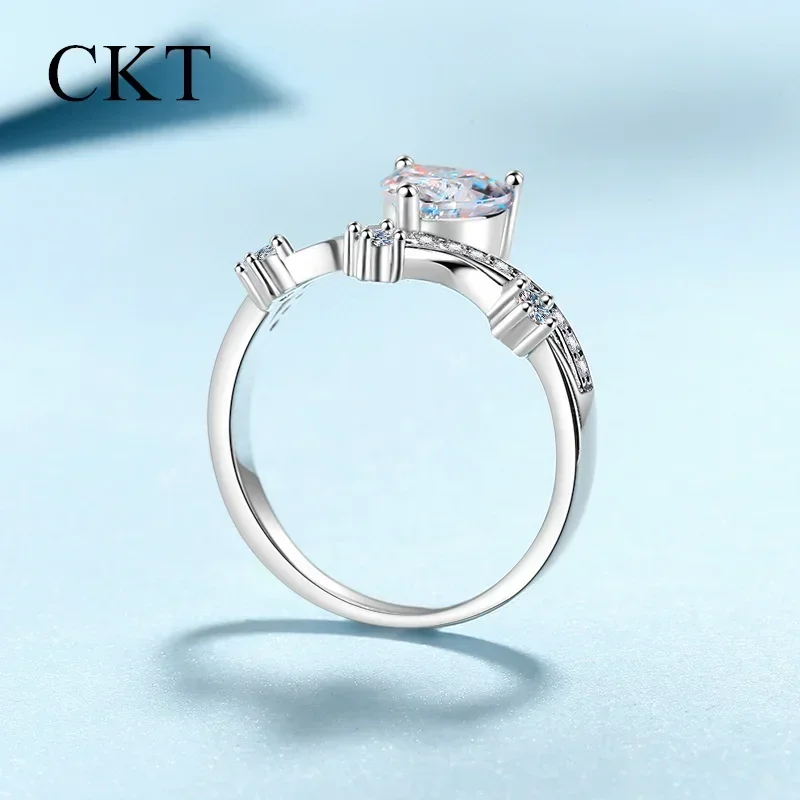 18K White Gold Luxury Platinum Pt950 Commuter Simple Uncomplicated 1 Carat Moissanite Rings for Women Love Wedding Fine Jewelry