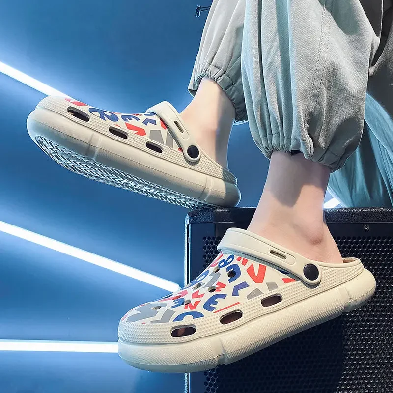 House Sandals Man Platform Beach Walk Around Home Shoes Indoor Mascullino Y2k Pvc Trend 2025 Cheap Liquidation Slippers for Men