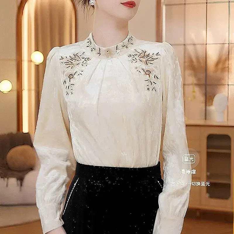 High End New Chinese Velvet Shirt Women\'s Long Sleeved New Light Luxury Embroidered Top Pleated Design Shirt