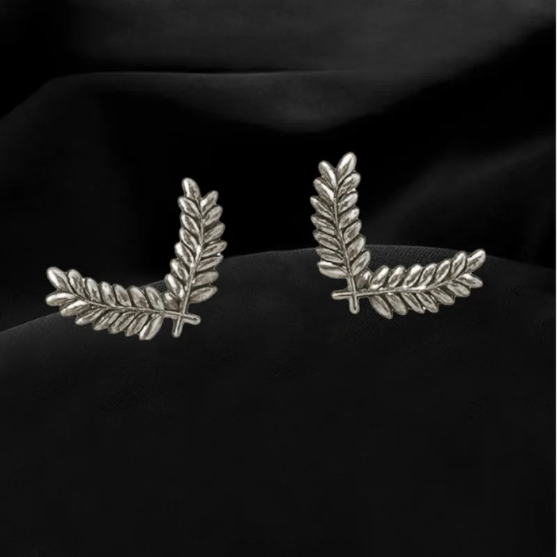 Retro Wheat Spike Olive Leaf Lapel Pin V Shape Suit Brooch Men Women Clothing Collar Decor Metal Badge Pins Accessories Gift
