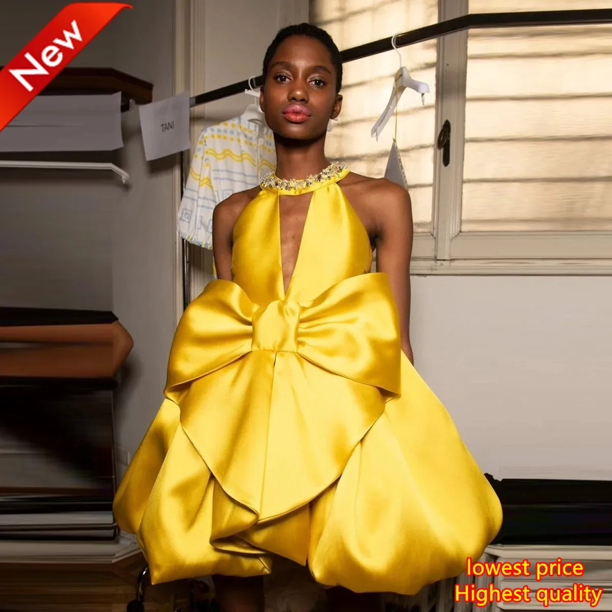 2025 A Line Formal Party Dress Beaded Neckline Sleeveless Big Bowknot Style Mini Evening Gowns Yellow Halter Short Prom Dresses