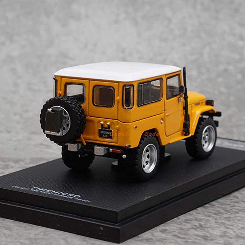 1:64 Scale Diecast Alloy FJ40 Land Cruiser Large Off Road Vehicle Toys Cars Model Classics Adult Souvenir Gifts Static Display