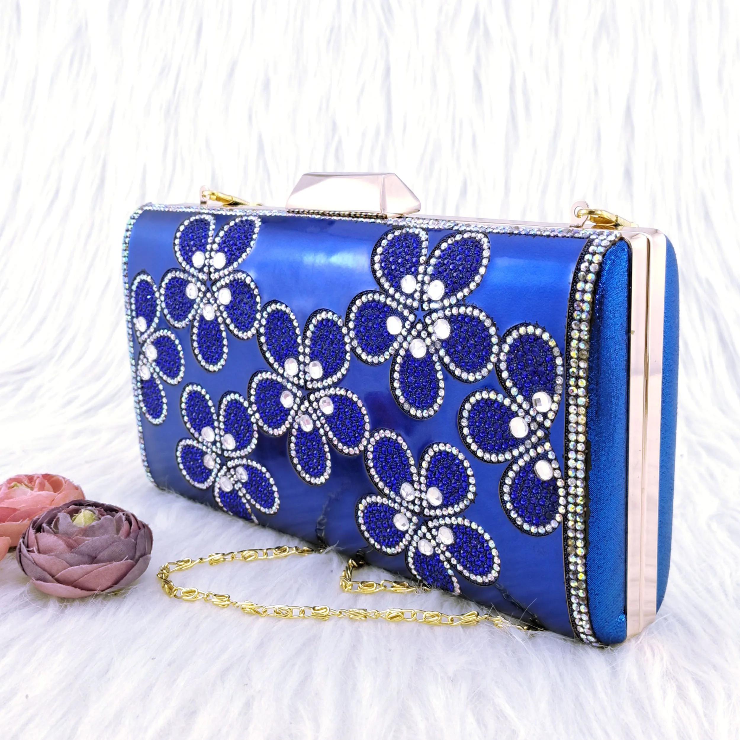 Classic Ladies Clutch Shiny Stereo Clutch Fashion Handbag Rhinestone Decoration Banquet Bag