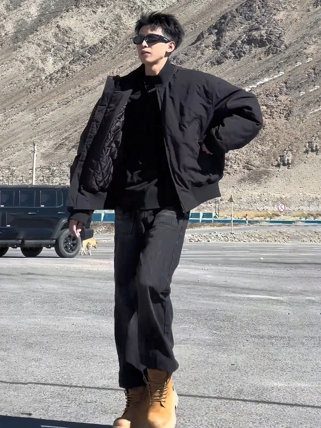 

Black Pilot Jacket Short Thickened Cotton Men's Winter Bomber Stand Collar Baseball Style American Workwear Outerwear