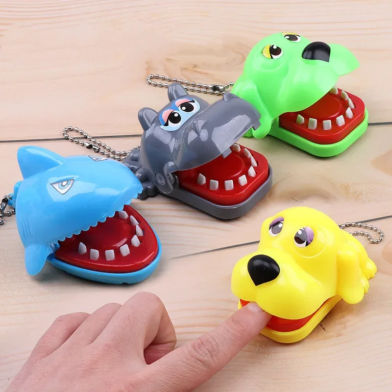 

1pc Creative Mini Crocodile Mouth Bite Finger Game Funny Tricky Gags Toy for Kids Birthday Party Gifts Supplies Party Favor