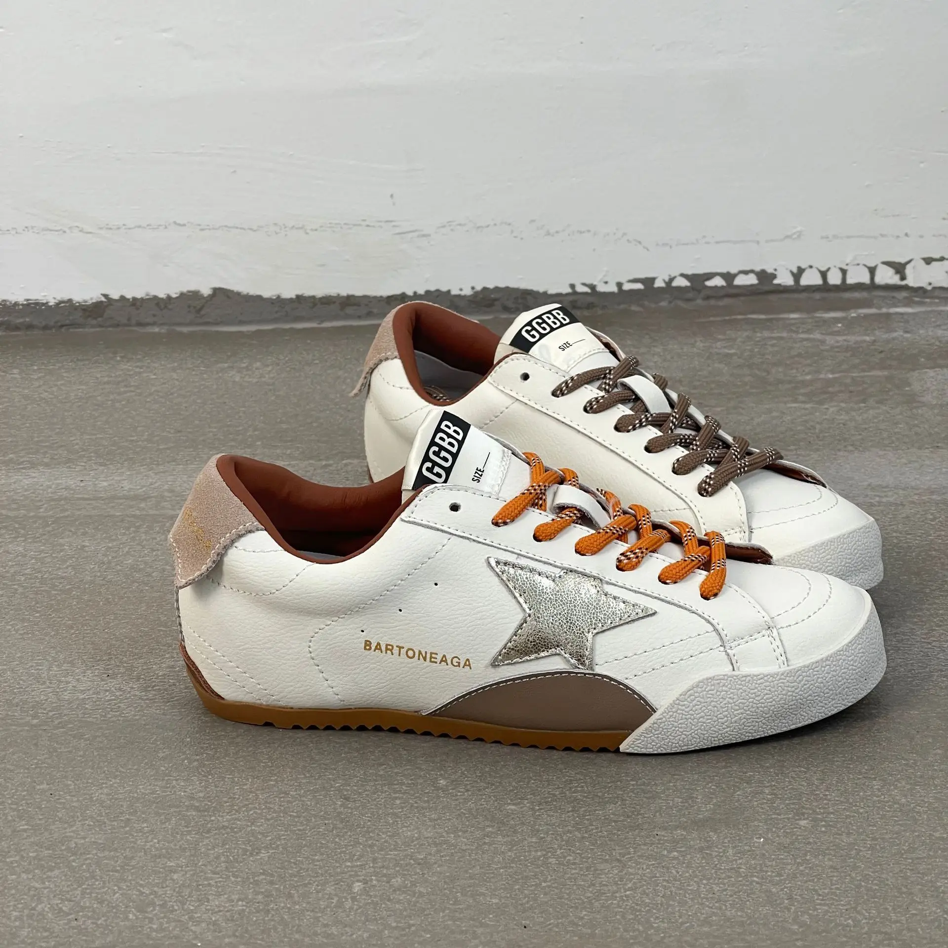 Zapatos interiores de cuero genuino para mujer, calzado Retro con estrella frotada, estilo antiguo y sucio, parte superior de piel de cerdo, zapatos atléticos informales