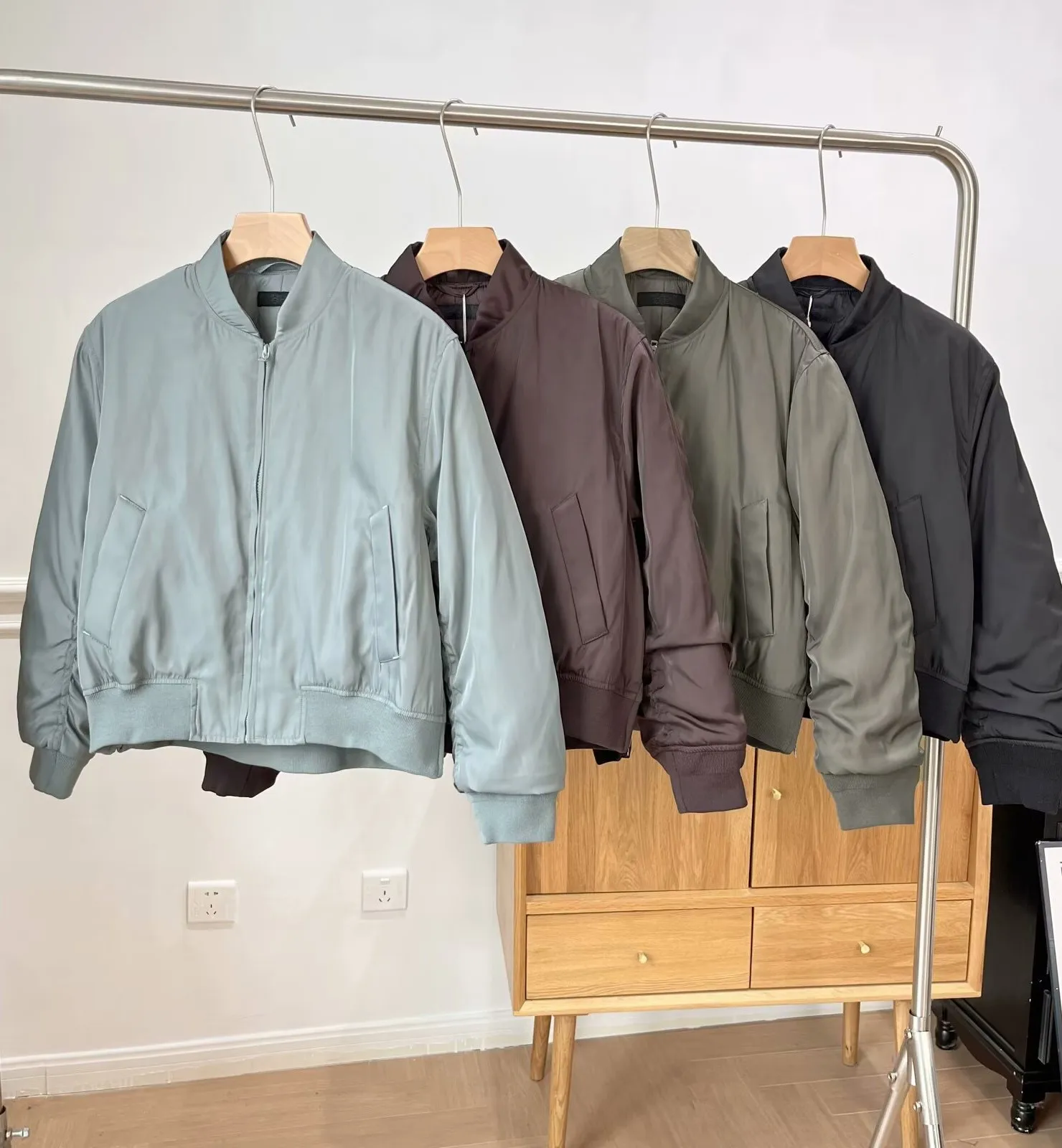 

Куртки-бомберы, женская куртка с воротником, зимняя куртка из искусственной кожи, пуховик, минималистичный, для ночного клуба, готический, городский, уникальный, декоративный, украшенный