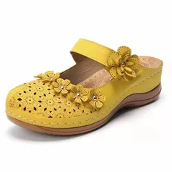 2024 Women Dance Summer Handmade Ladies Shoes Leather Floral Sandals Women Flats Retro Style Shoes Woman Soft Bottom Slipper