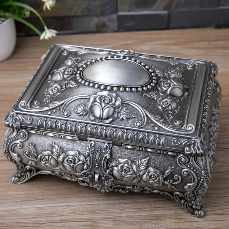 

28.2X21X15CM large size alloy metal jewelry storage box Big capacity desktop organizer storage organizer box for jewelry Z091