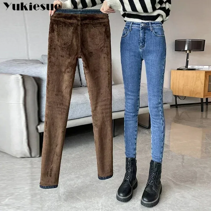 Winter Dikke Fleece Hoge taille Warme Skinny Jeans vrouwen Dikke Vrouwen Stretch Knop Potlood Broek Moeder Casual Fluwelen vrouwen Jeans