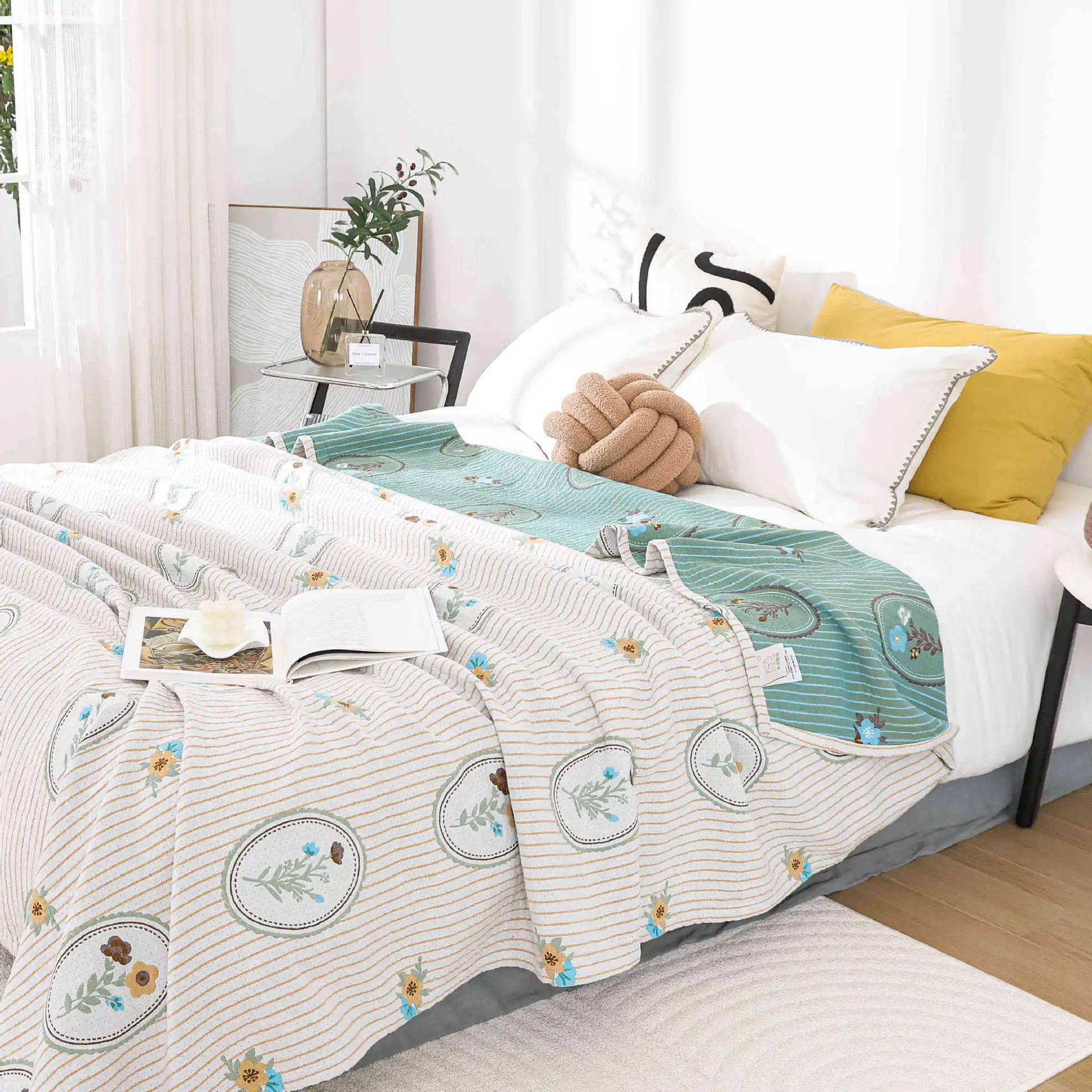 

Towel Made of Adult Multi-layer Gauze, Pure Cotton Gauze, Summer Thin Casual Blanket, Towel for Nap, Air Conditioning Cover
