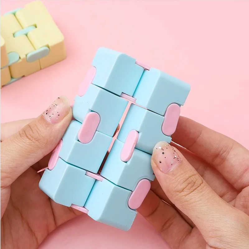 Infinite Magic Cube  Creative Macaron Pocket Flipping Block Second Order Decompression and Decompression Puzzle Toys Rubix Cube