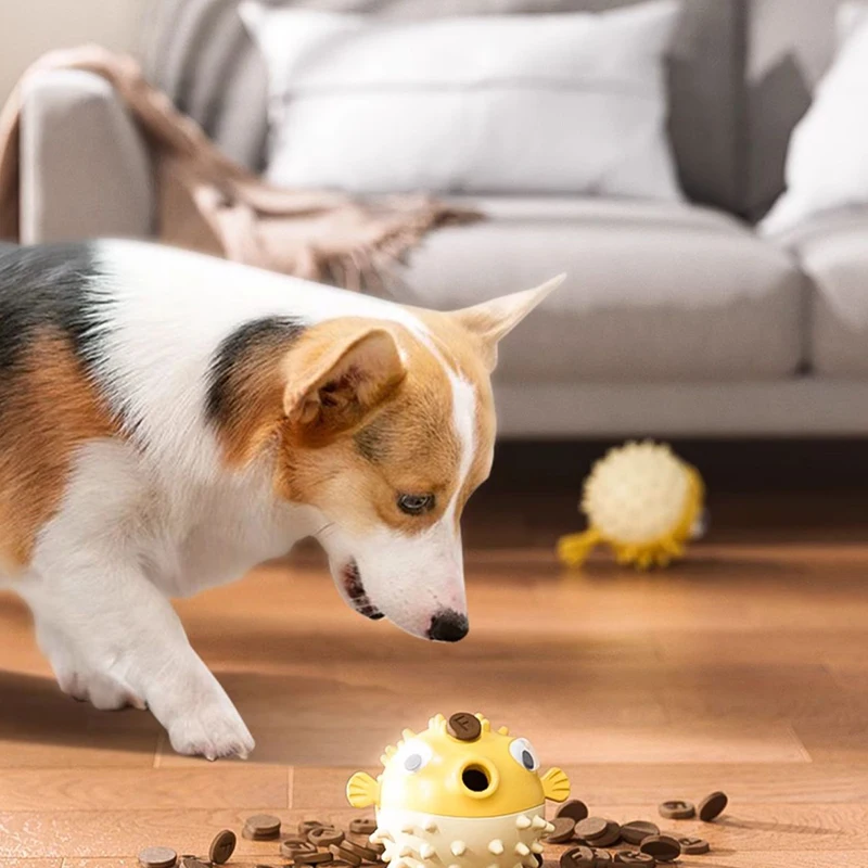 Bouncing Fish Dog Toy Food Leaking Ball Boredom Relief Artifact Bite-resistant Teeth Grinding Sound Ball for Large and Small Dog