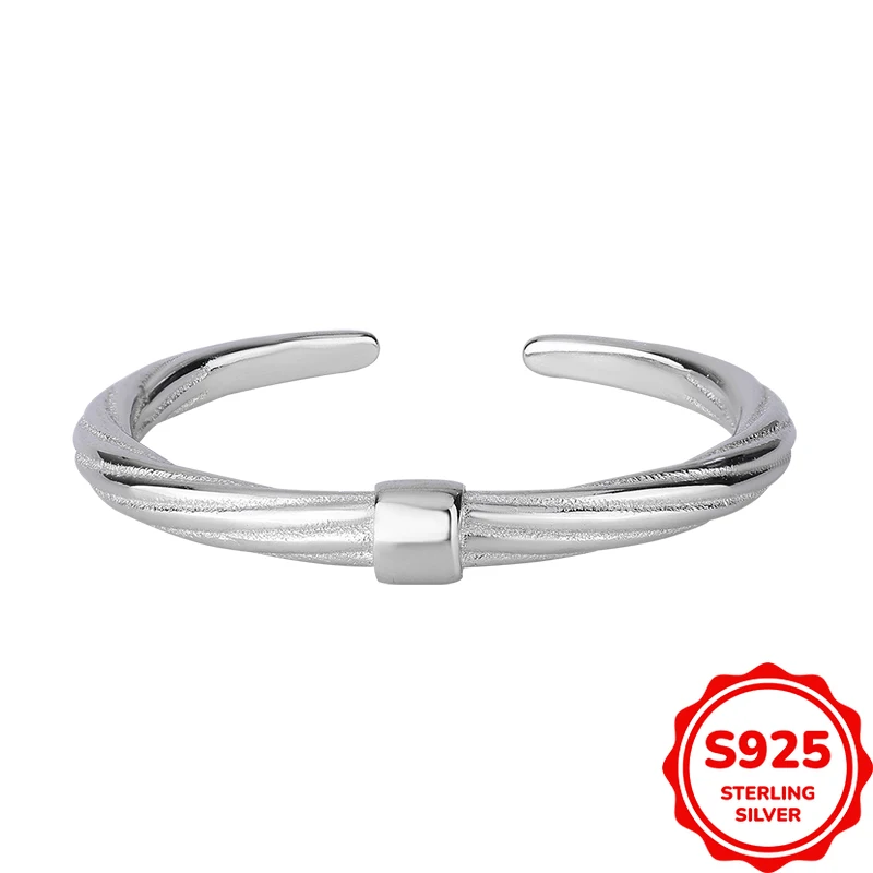 

Simple and Personalized Genuine S925 Silver Trendy and Versatile Women's Commuting Ring