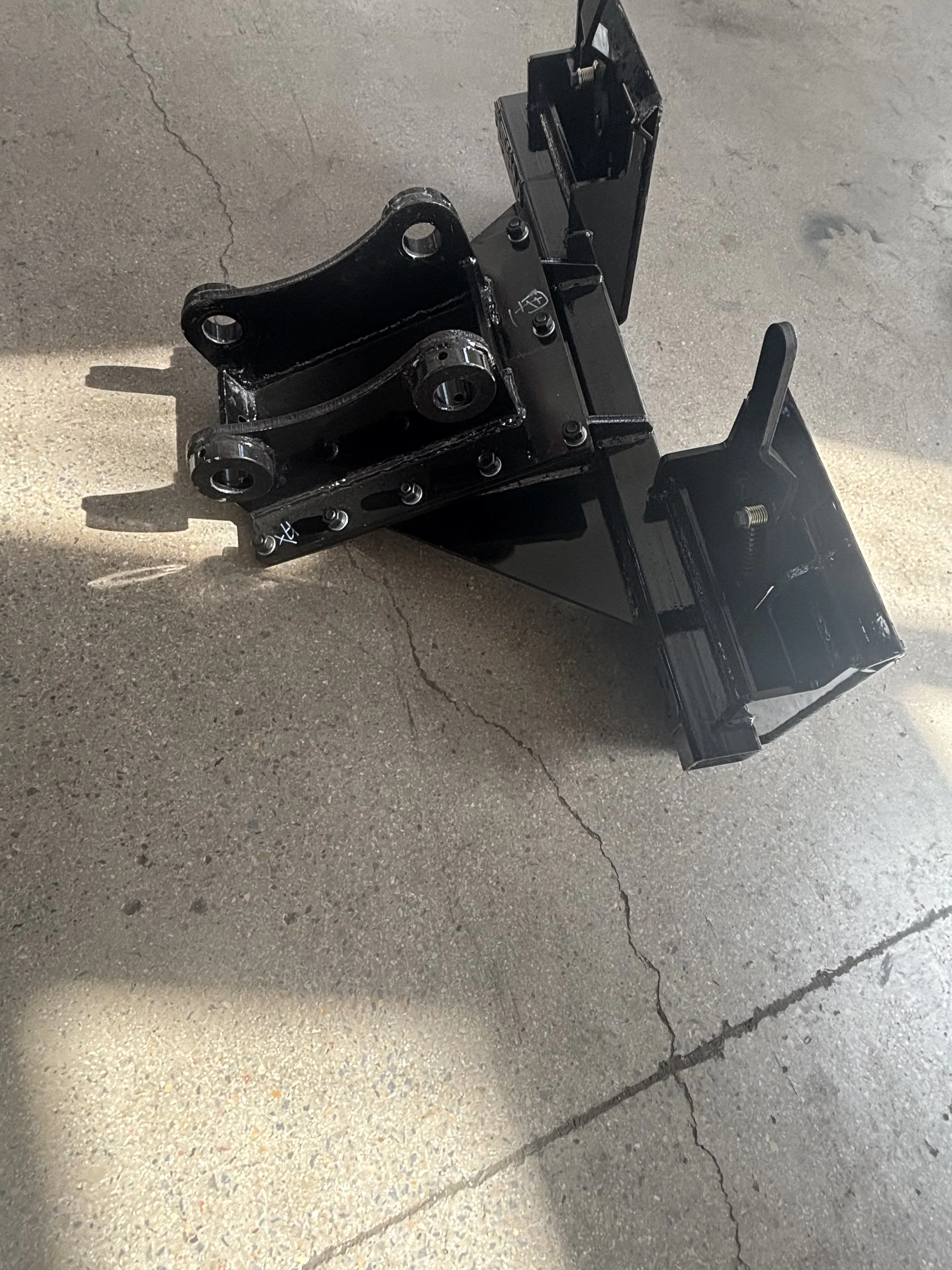 RSBM OEM Excavator to Slip Steering Quick Connect Loader Adapter