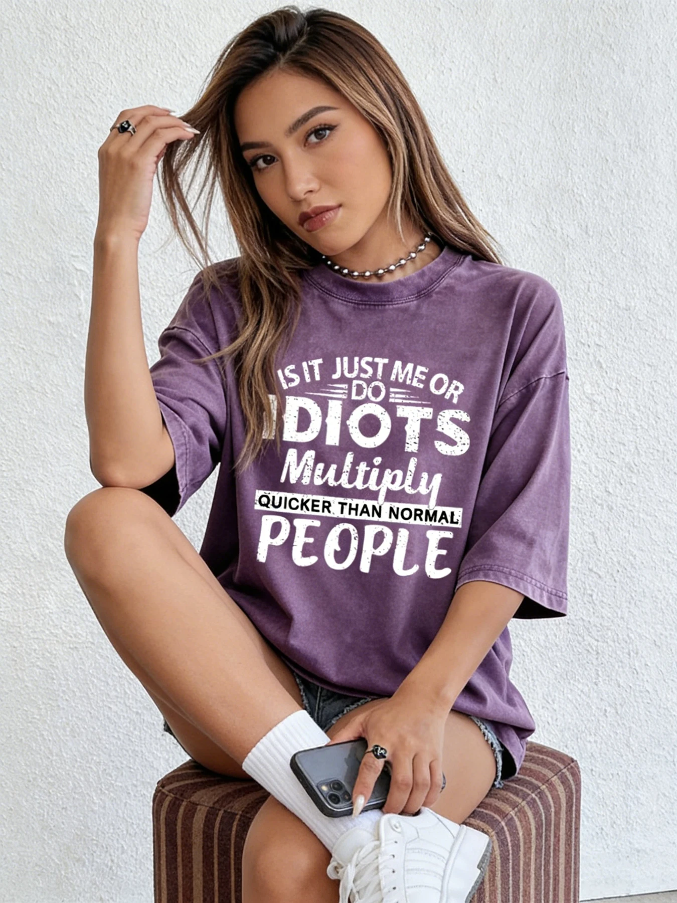 

Is It Just Me Quote Print Tee Clothing Female Sassy Retro Baggy Top Acid Wash Cotton T-Shirt Crewneck Soft Casual Street Tees