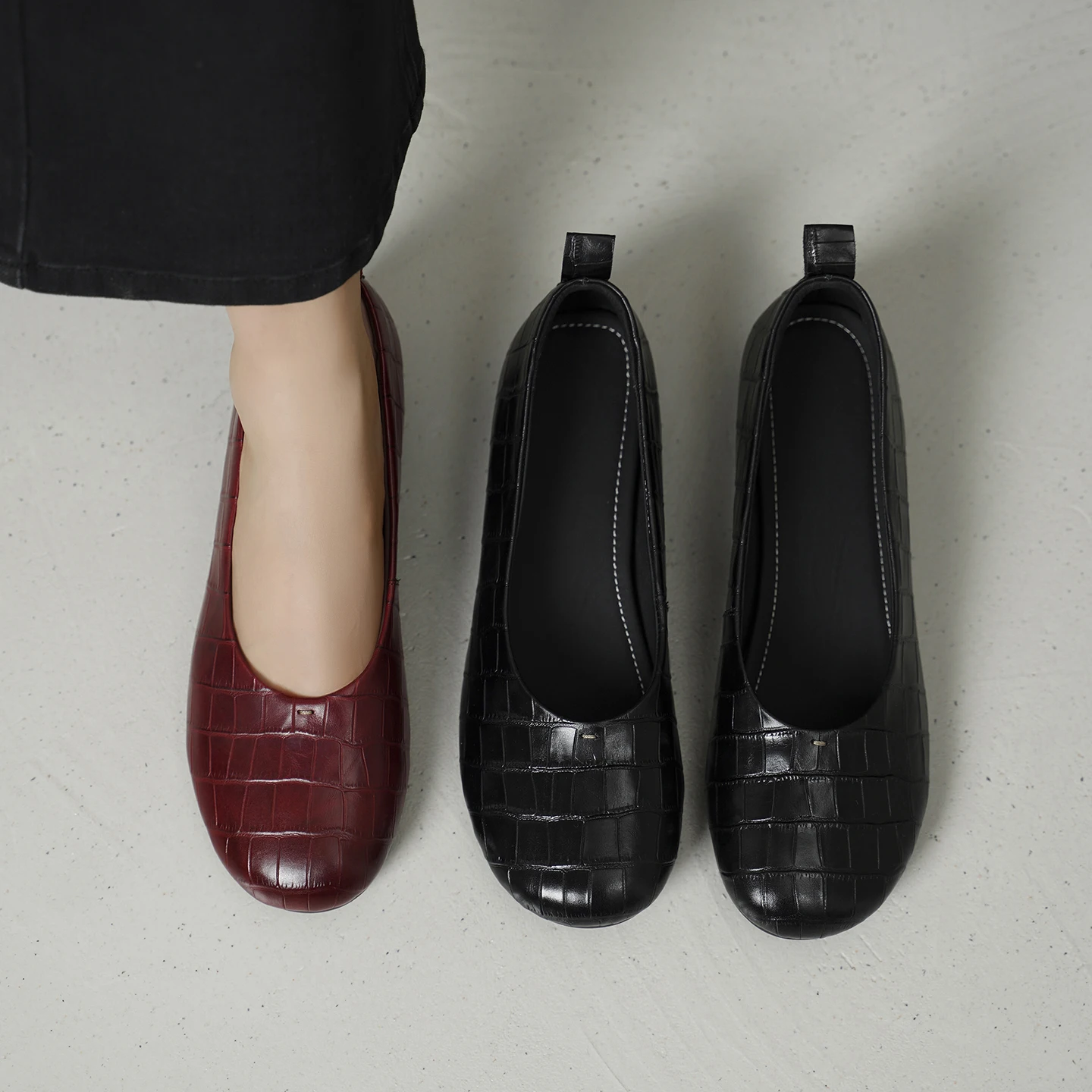 2026 new spring autumn women pumps natural leather 22-25cm cowhide+sheepskin round toe slip-on round heel women shoes fashion