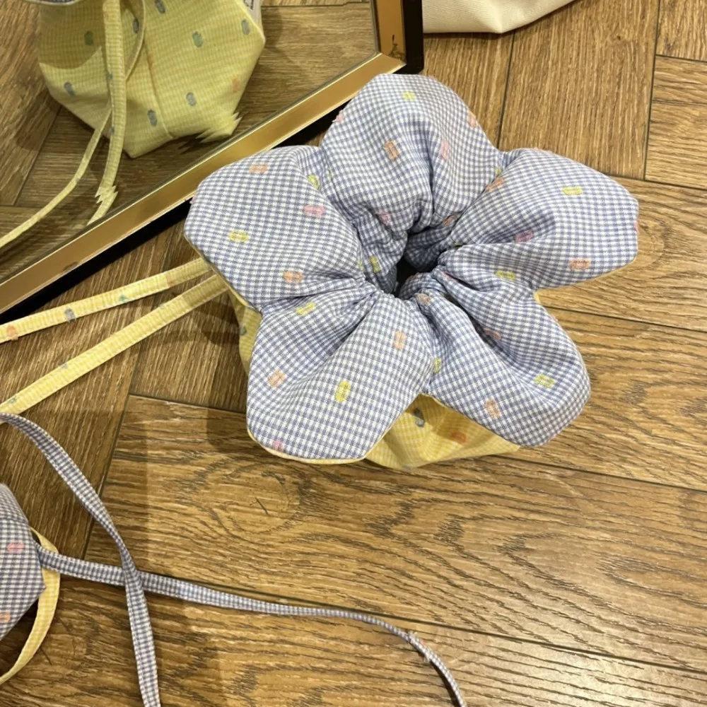 

Casual Plaid Flower Drawstring Bag Cloth Cute Bundle Pocket Portable Storage Bag ins Shoulder Bag Outdoor