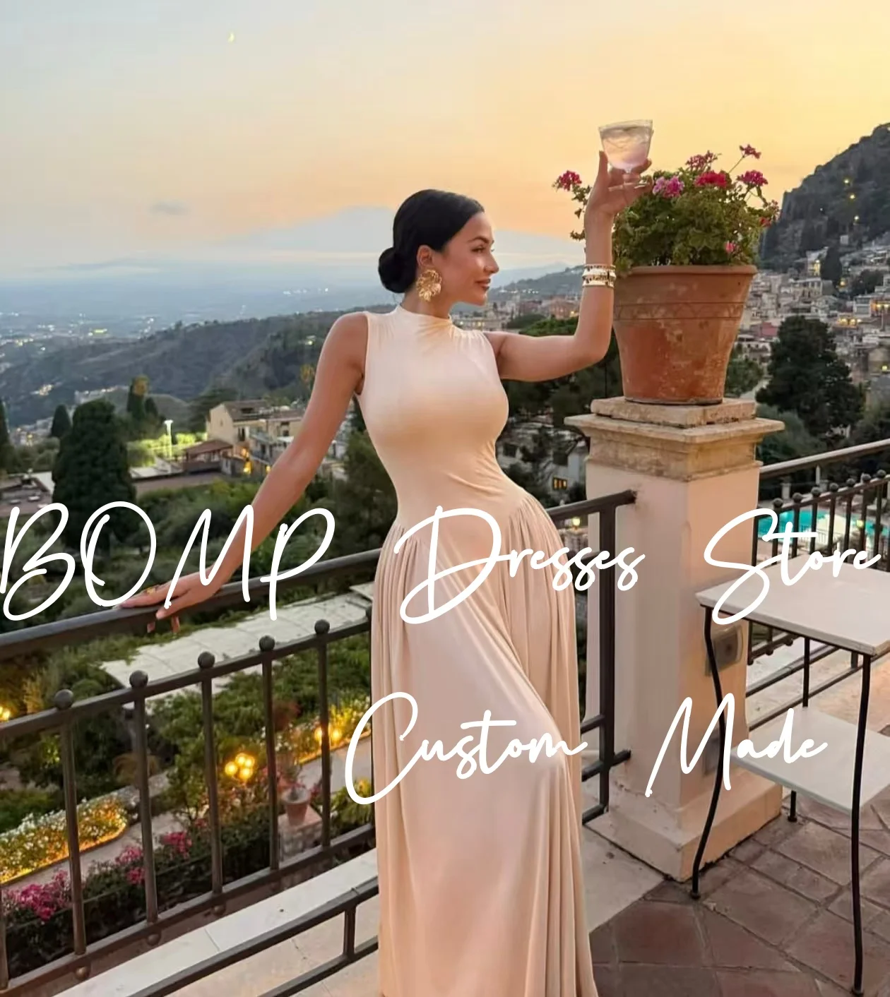 BOMP Elegante avondjurk O-hals Mouwloos Gedrapeerd A-lijn Vloerlengte Satijn Bruiloftsjurk Op maat gemaakte • Musta Juan 2017-