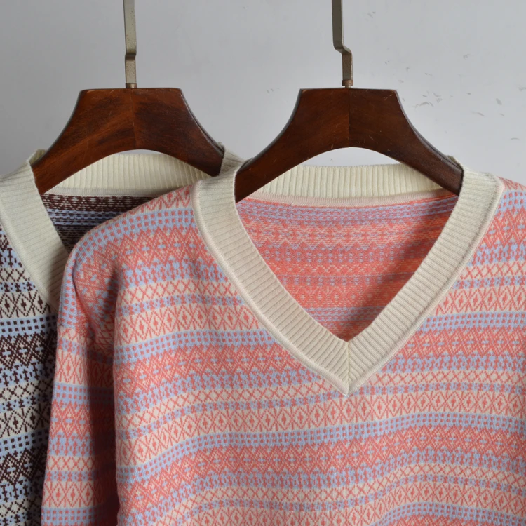 

Faionable V-Ne Knitted Long Sve Loose Top Women's Pullover Sweater Autumn Winter New Arrival Embroidered Ele Sle