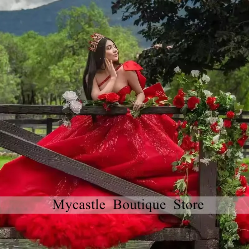 

Мексиканское красное тюлевое платье Quinceanera на одно плечо, бальное платье 2025 года, милое платье с рюшами 16, платье для дня рождения по индивидуальному заказу