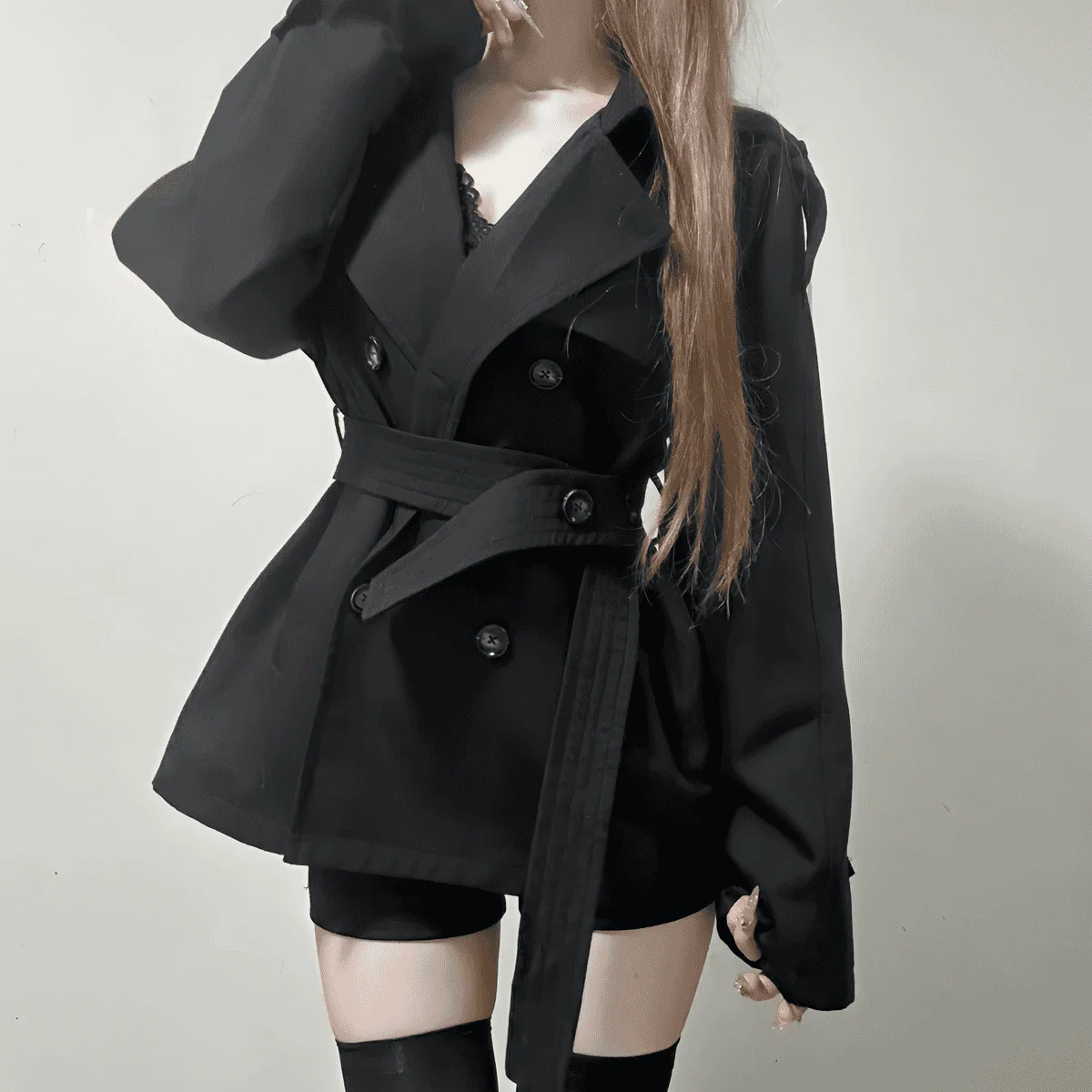 معطف نسائي قصير على الطراز البريطاني أسود مزدوج الصدر مبطن سترة شتوية قصيرة بحزام الخصر ملابس خارجية مميزة #3
