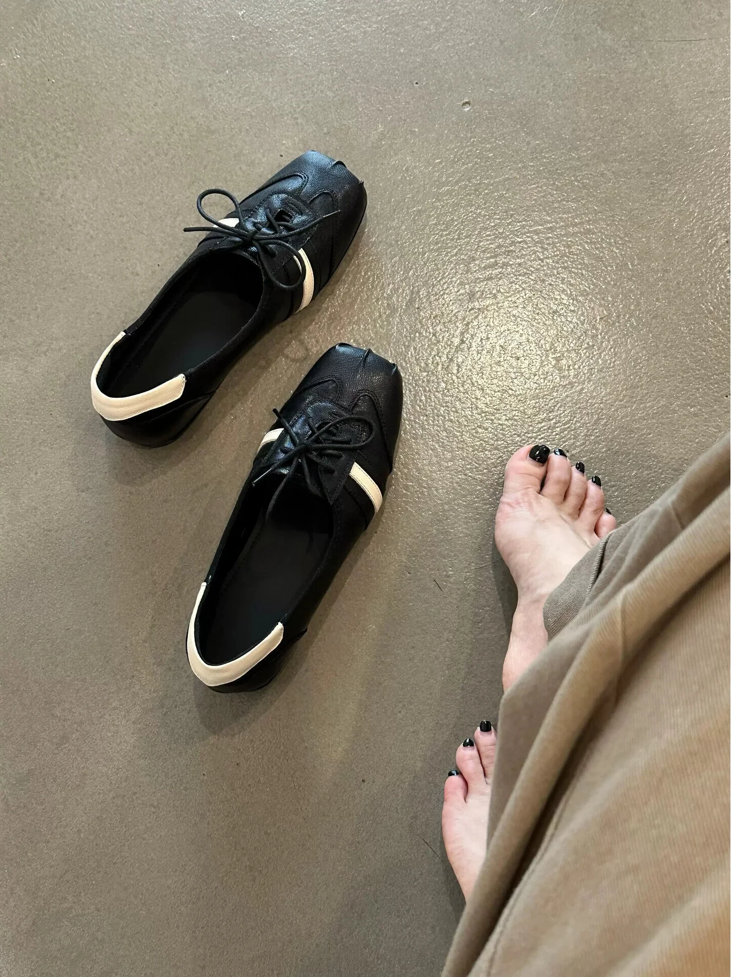 

Leather Version 2026 New Retro Style Square Head Knot Versatile Comfortable Soft Bottom Casual High-End Loafers Women's Shoes