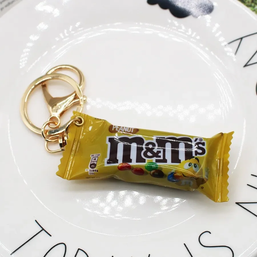 Creative Funny Simulated M Beans Chocolate Key Chain for Chocolate Lover Gifts Fashion Jewelry Accessories Christmas Xams Gifts