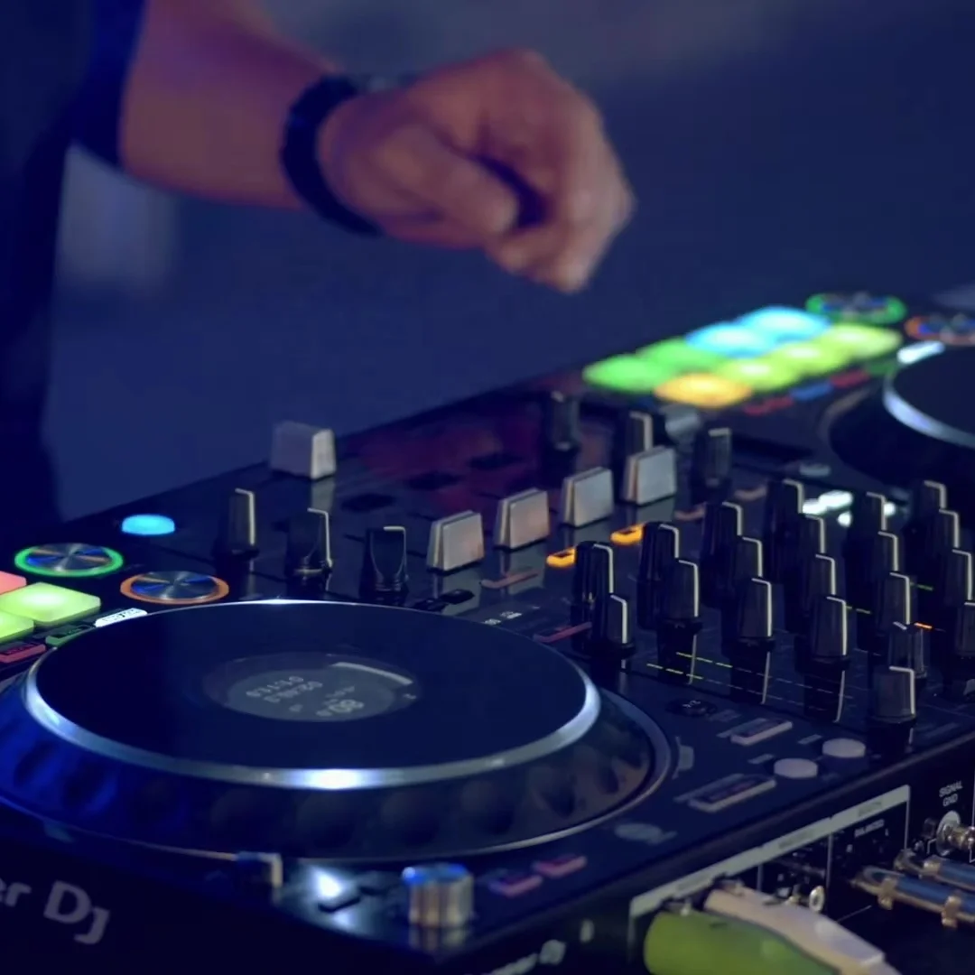 Mixer de controlador de DJ/console de áudio